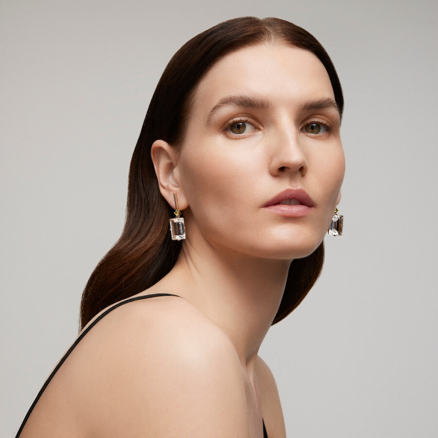 orecchini in oro con peridoto e cristallo di rocca tous atelier