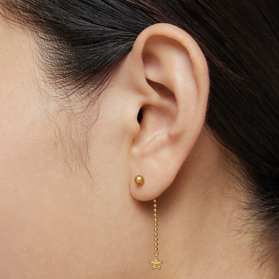 orecchino lungo individuale con placcatura in oro 18kt su argento tous grain