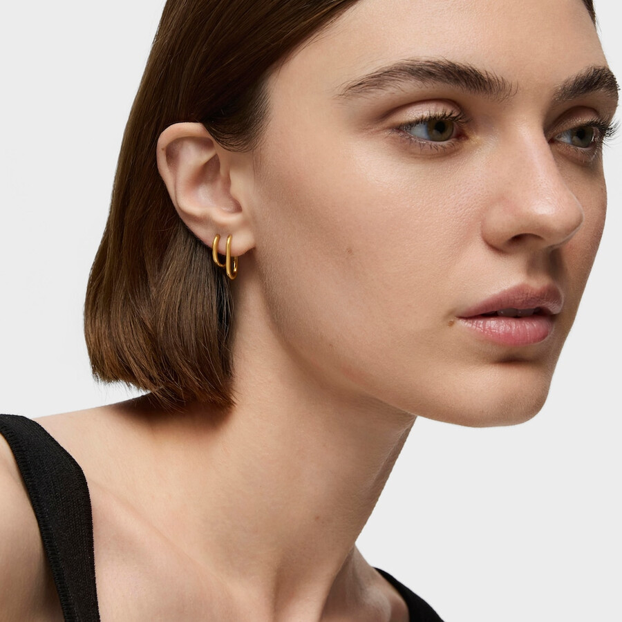 orecchino a cerchio ovale singolo basics da 17 mm con placcatura in oro 18kt su argento