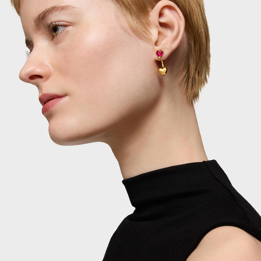 orecchini corti placcati in oro 18kt su argento con rubino coltivato in laboratorio garden of love lgg