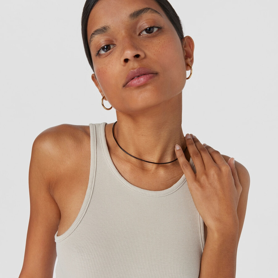 choker in pelle marrone da 2 mm con chiusura placcata in oro 18kt su argento misura 40 cm choker tous