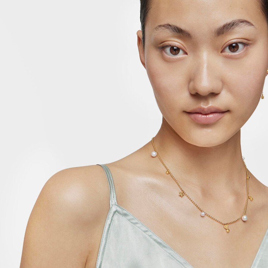 collana corta con placcatura in oro 18kt su argento perle coltivate e motivi tous grain