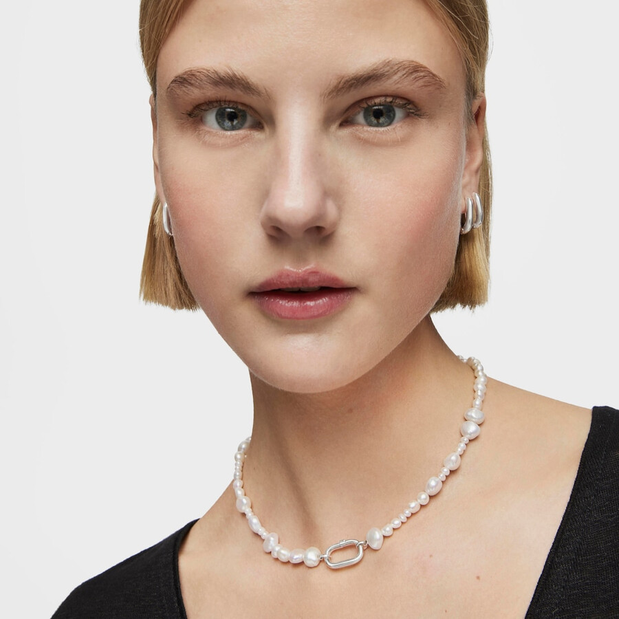 choker con perle coltivate e anello in argento hold oval