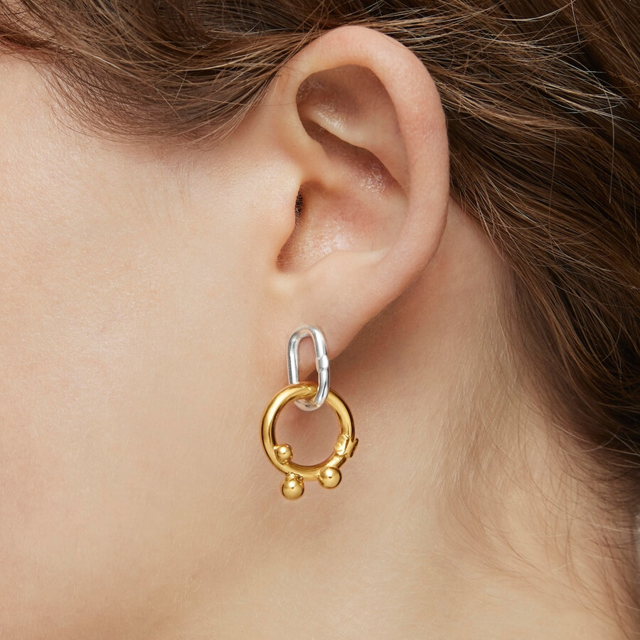 piccolo anello con placcatura in oro 18kt su argento e dettagli hold