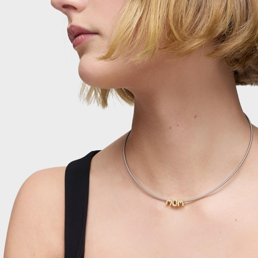 confezione di ciondoli placcati in oro 18kt su argento con diamanti tous mom