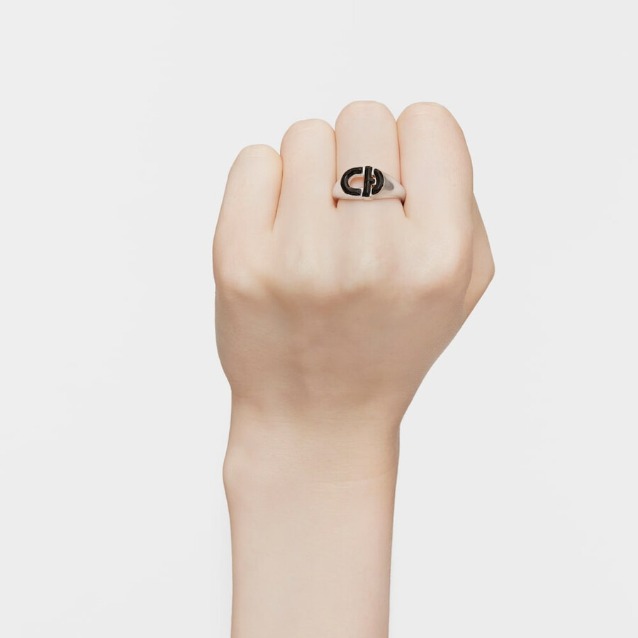 anello con sigillo placcato oro 18kt su argento e smalto color fucsia tous manifesto