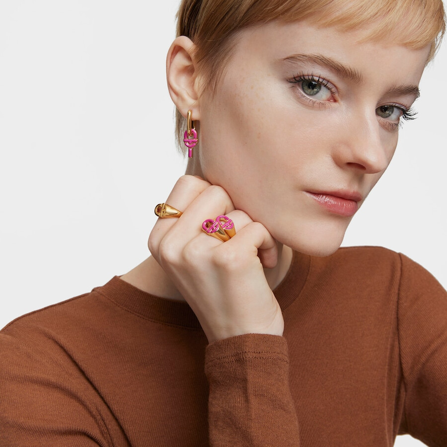 anello con sigillo placcato oro 18kt su argento e smalto color fucsia tous manifesto