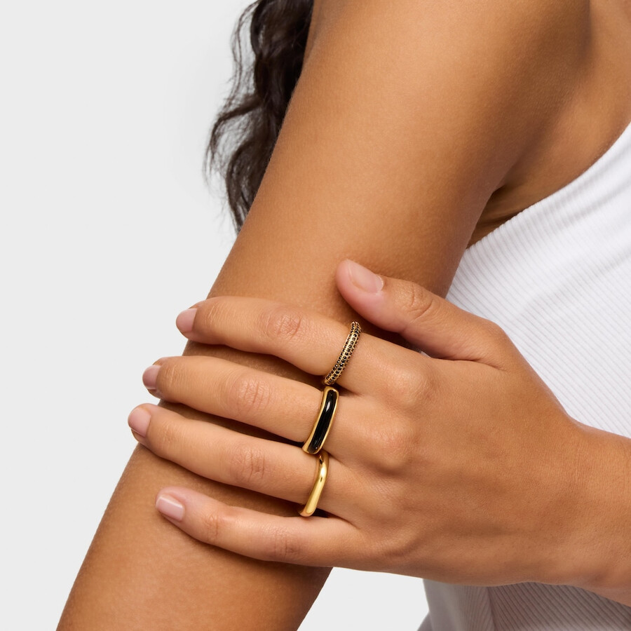 anello aperto con placcatura in oro 18kt su linea argento e onice