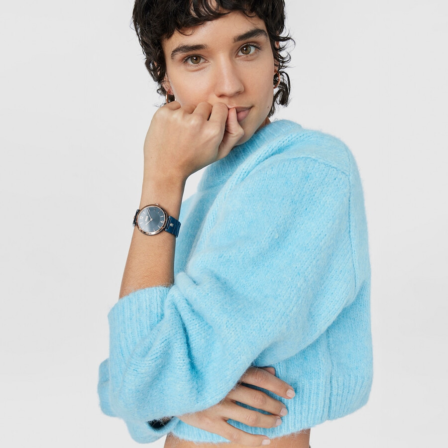 orologio analogico con cinturino in acciaio ip blu e cinturino in acciaio iprg rosa s-band