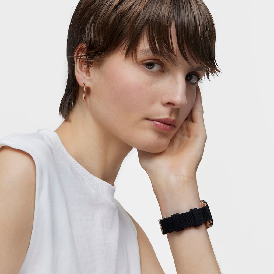 smartwatch d-connect con cinturino in silicone nero