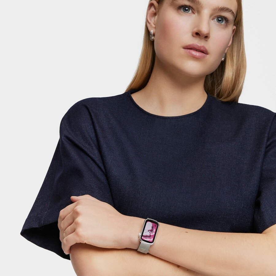 smartwatch con bracciale in acciaio e cassa in alluminio tous tous t-band mesh