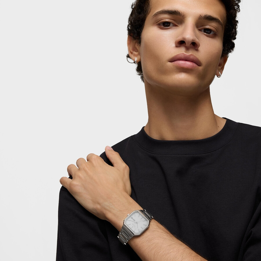 orologio analogico con bracciale in alluminio illuminato