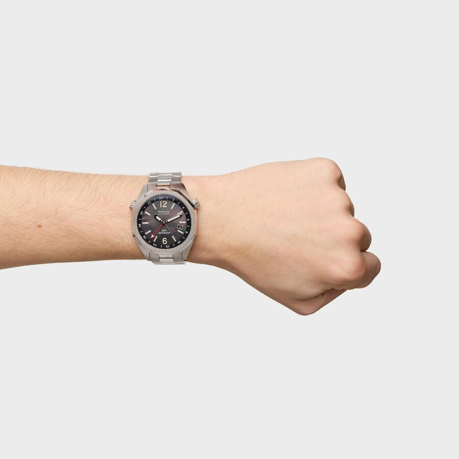 orologio automatico gmt con quadrante in madreperla grigia e bracciale a maglie in acciaio tous now
