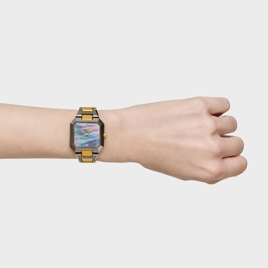 orologio analogico con bracciale in acciaio color nero e oro e quadrante in madreperla grigia karat