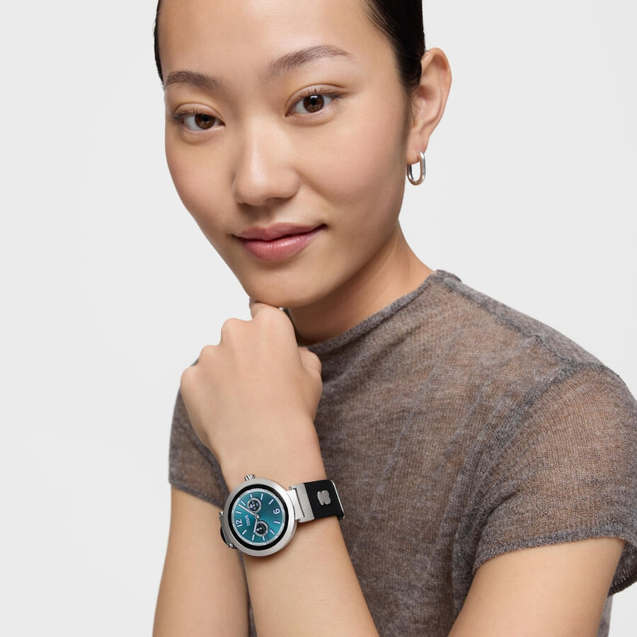 smartwatch con cinturino nero e motivi in acciaio tous s-connect charms
